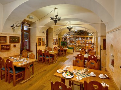 Oтель Selsky Dvur Прага - гостиничная завтрак
